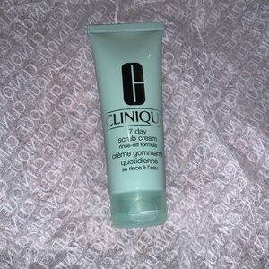 Clinique 7 day scrub. (3.4 FL oz)Part of a gift set that I never opened/used